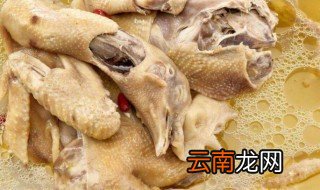 炖鸡汤前炒和不炒的区别 炖鸡汤前炒和不炒的区别有什么
