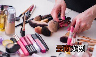 飞机化妆品袋子去哪领 怎么领取飞机化妆品袋子