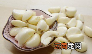 蒜瓣能放冰箱保鲜里面吗 蒜瓣能放冰箱保鲜里面吗吗
