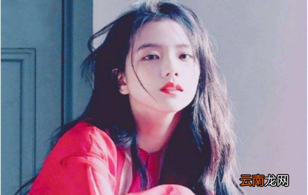 直男喜欢上女生的表现特征 和直男谈恋爱的感受