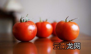 凉拌西红柿怎么做好吃 制作凉拌西红柿的方法