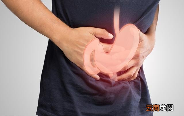 胃病老吃药不好，养生专家：胃病有多种症状，每天养胃1招解决