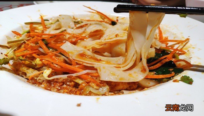 一份凉皮的热量 凉皮热量和米饭哪个高