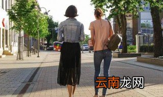 步行一万步消耗多少卡路里 步行一万步消耗几卡路里