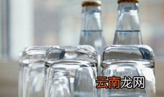 怎样能去除水杯中的异味 如何去除水杯里的异味