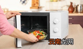 微波炉可以烤鸡蛋嘛 微波炉可以烤鸡蛋吗