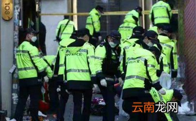 踩踏事件怎么自救