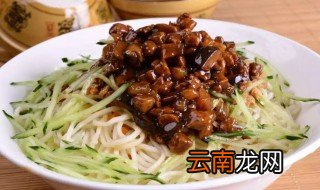 茄子打卤面的做法 茄子打卤面的做法介绍