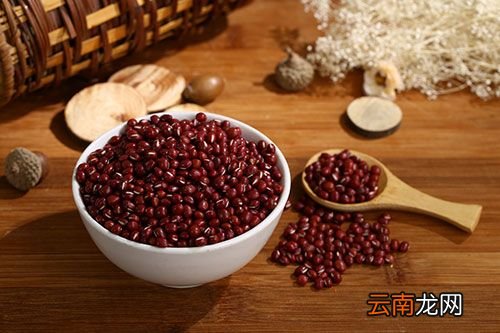 怎样区分赤小豆与红豆 赤小豆和红豆有什么区别