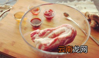 生炒五花肉要放油吗 生炒五花肉要不要放油