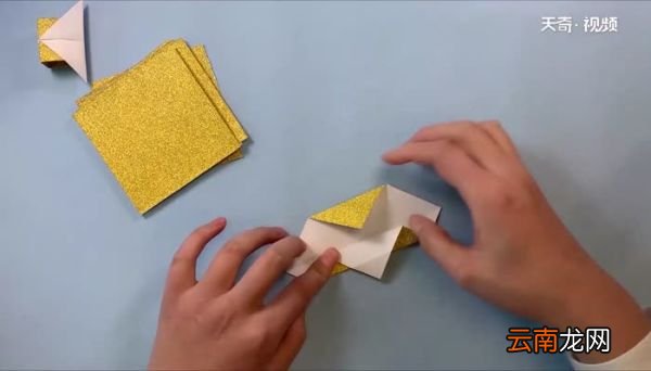 金色灯笼的折法 金色灯笼怎么折好看