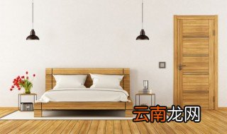 怎样选实木板床头 怎样选实木板床