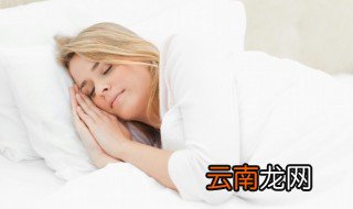 裸睡出汗是怎么回事 为什么裸睡出汗