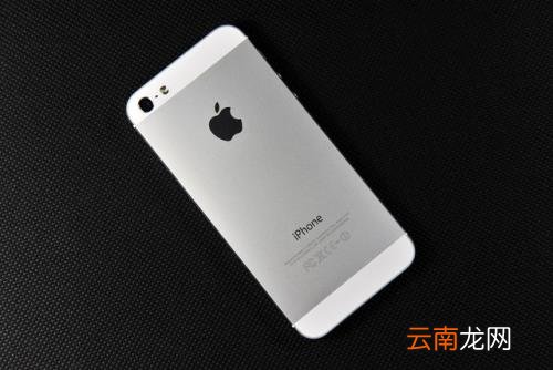 iPhone中设置快捷输入常用语的具体操作方法