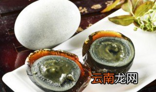 松花蛋保存期常温还是冷藏，松花蛋在冷藏保质期多长时间
