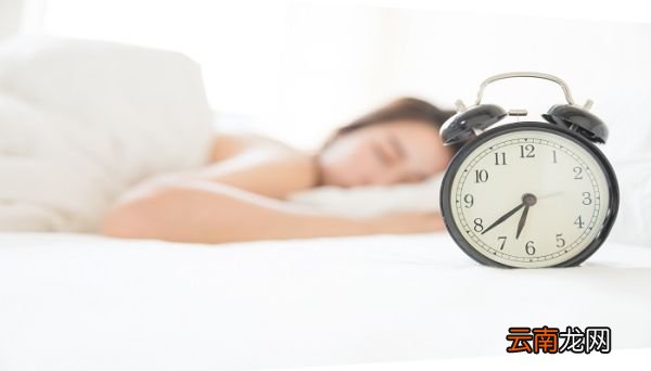 夜班后正确补觉方法 夜班后的正确补觉方法