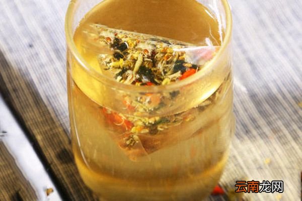 菊花蒲公英泡水的功效与作用 菊花蒲公英泡水的禁忌