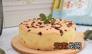 蔓越莓戚风蛋糕的做法 蔓越莓淡奶油戚风蛋糕的做法分享