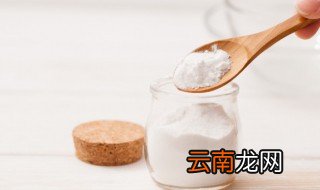 小苏打和白醋的化学反应 小苏打和白醋的化学反应是什么