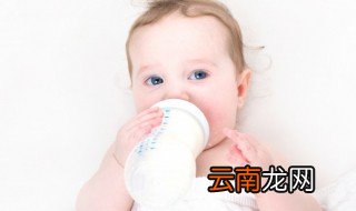 姓何的小男孩怎么取名字 姓何的小男孩如何取名字