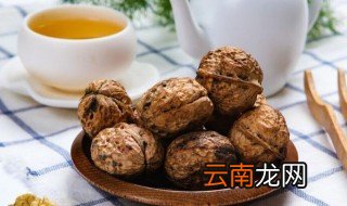 初伏第一天的核桃怎么泡酒 初伏第一天的核桃如何泡酒