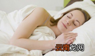 女人梦见大雪满地很厚 为什么梦见大雪