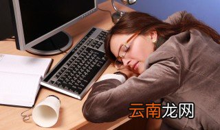 梦见蛇的七大预兆 梦见蛇的七大预兆是什么意思