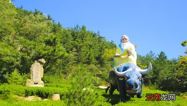 天地不仁以万物为刍狗这句话是什么意思 天地不仁以万物而刍狗是什么意思