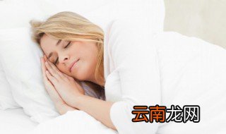 女人梦见好多蛇代表啥 女人梦见好多蛇代表什么