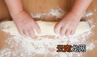 炒的熟面粉能放多久不变质 面粉炒熟可以放多久