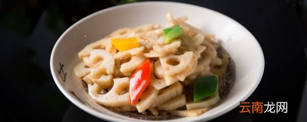 炒藕片焯水和不焯水区别 炒莲藕要不要焯水