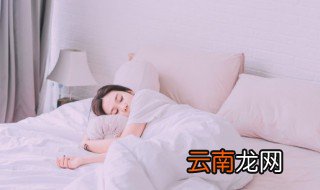 梦见一个人是什么意思 梦见一个人好不好