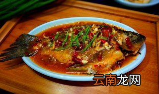 家常烧鲫鱼教程 如何做红烧鲫鱼呢