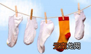 为什么袜子会变黄 袜子会变黄的原因
