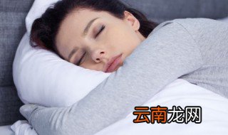 梦见满口牙掉吐在手上 梦见满口牙掉吐在手上是什么意思