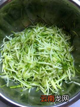 黄瓜鸡蛋饺子馅怎么调