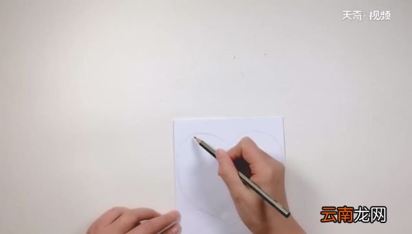 怎么做情人节贺卡 情人节贺卡的制作步骤