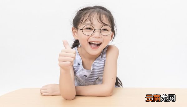 表示喜欢的笑词语 表示喜欢的笑词语有什么