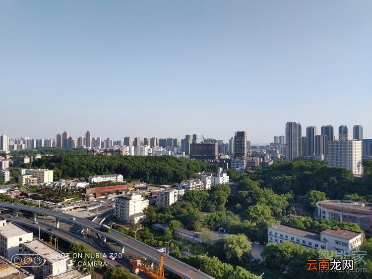 努比亚z20怎么拍广角照片
