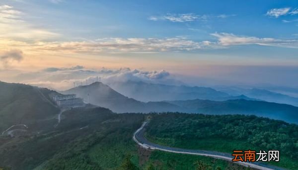 因为蜀江至此分支而得名的地方是因为蜀江至此分支而得名的地方是哪里