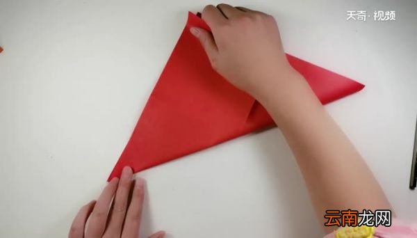 春字灯笼的做法 怎么做春字灯笼