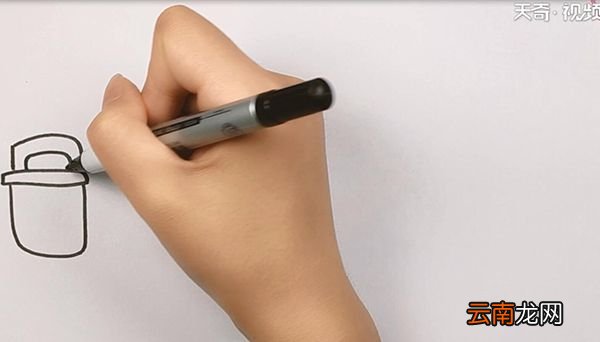 分类垃圾桶简笔画