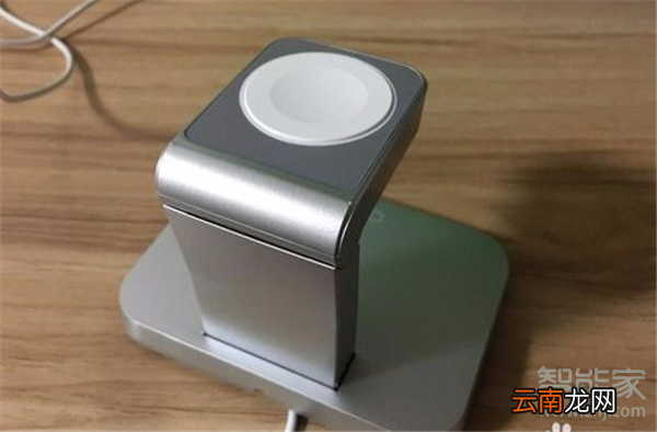 Apple Watch Series 5怎么充电