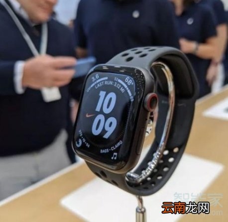 Apple Watch Series 5怎么保养表带