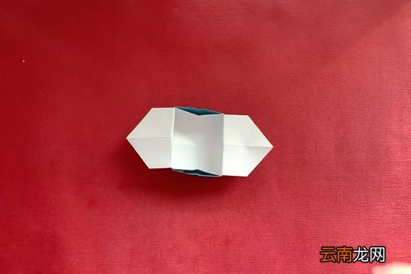 纸盒子怎么折