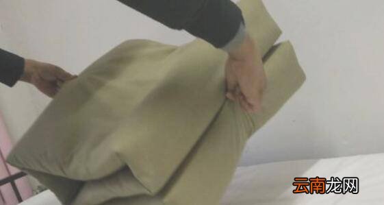 军训被子叠法