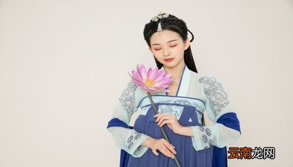 说某人白月光什么意思 白月光什么意思