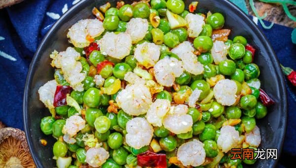 炒青豆用焯水吗 炒青豆用焯水吗用热水还是冷水焯几分钟