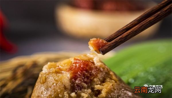 如何煮粽子叶才保持绿色 煮粽子叶子怎样保持翠绿色