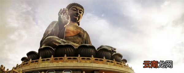 大雄宝殿内有哪三尊佛 大雄宝殿内的三尊佛分别是什么